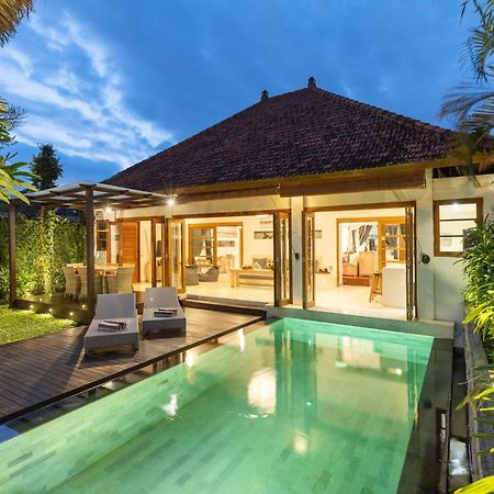 Luxurious And Cozy King Beds, Pool, Closed Living Villa Kuta  Exterior photo