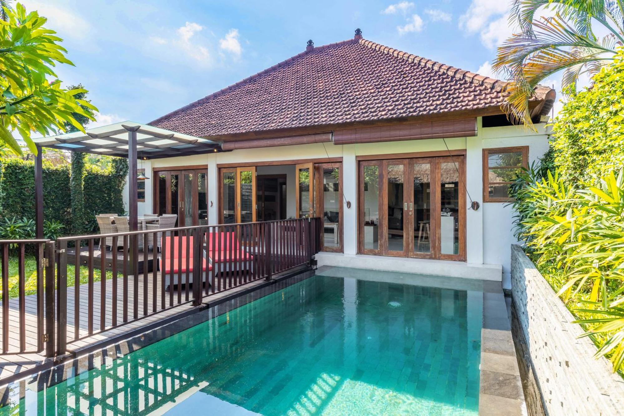 Luxurious And Cozy King Beds, Pool, Closed Living Villa Kuta  Exterior photo